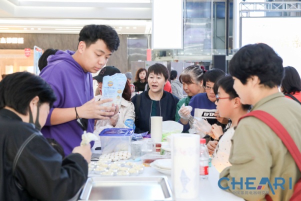 F:\2019.10 北京廚電體驗會\10.19 烹飪體驗會-活動通稿\拼圖\1.JPG
