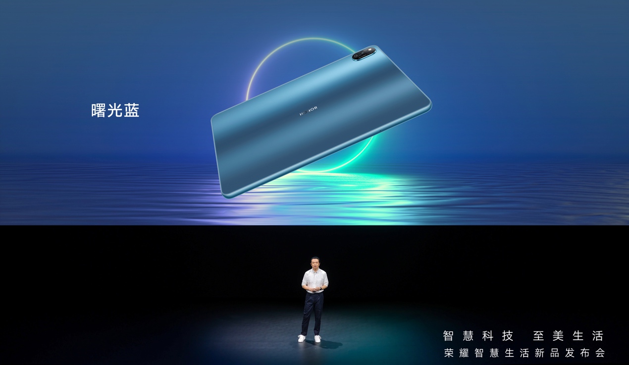 電腦顯示屏

中度可信度描述已自動生成