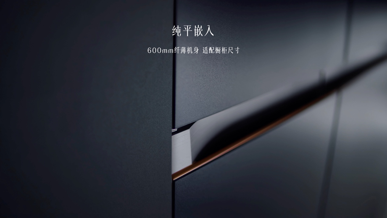 電腦的屏幕

中度可信度描述已自動生成